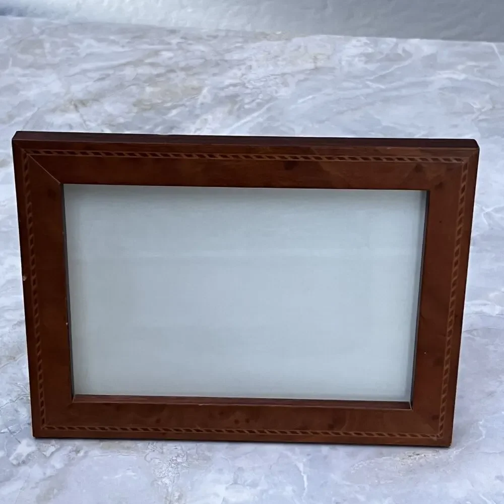 Unbranded vtg wood
